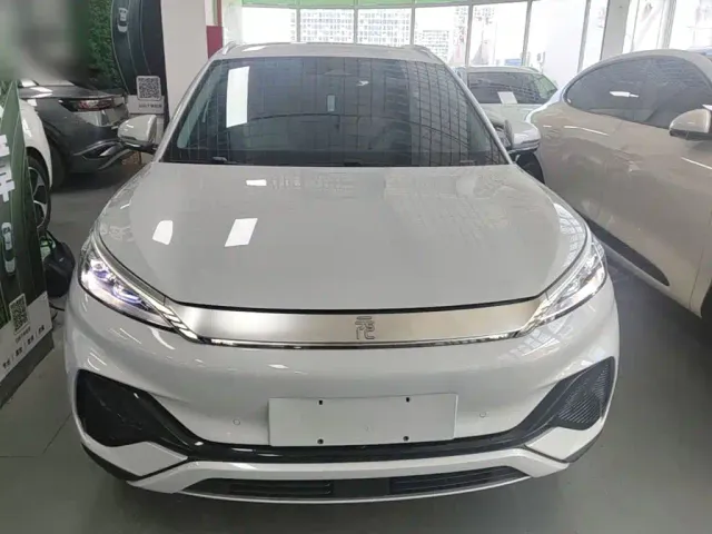 BYD Yuan PLUS — Фото автомобиля 2