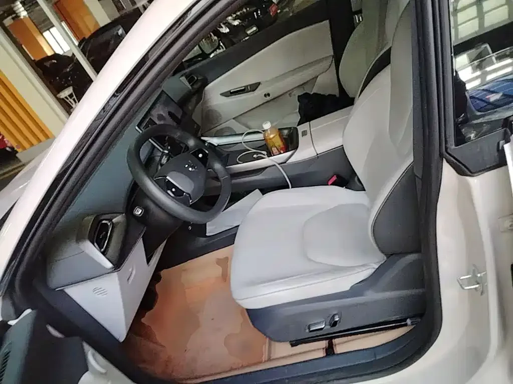 ARCFOX Arcfox Alpha S5 2024 560PRO 185kW — Фото автомобиля 10