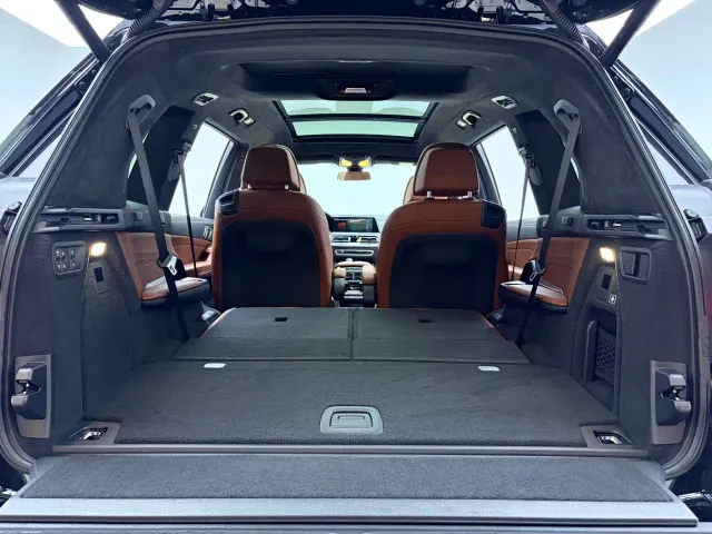 BMW X7 — Фото автомобиля 13