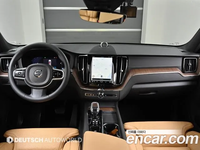 Вольво XC60 — Фото автомобиля 7