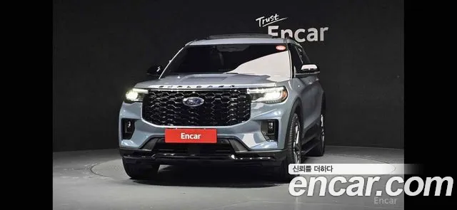 Ford Explorer 6th Gen — Фото автомобиля 3
