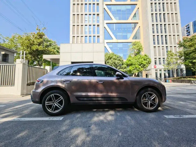 Porsche Macan — Фото автомобиля 8