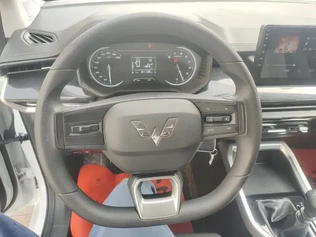 Wuling Motors Wuling Jiachen 2022 1.5L Manual Joy Elite — Фото автомобиля 10