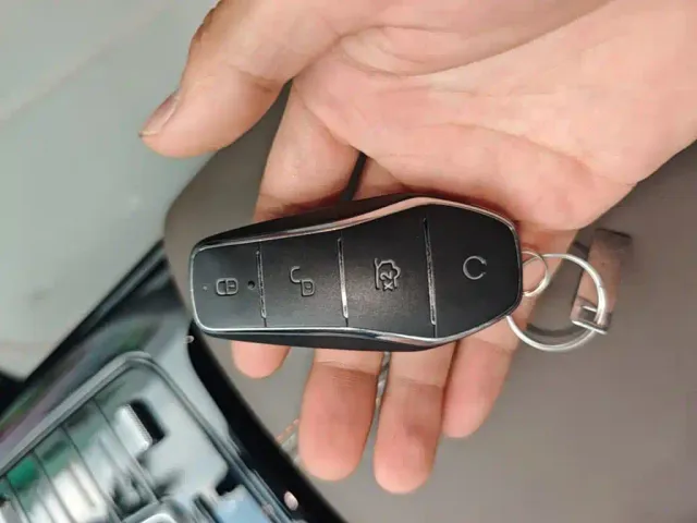 BYD Qin PLUS — Фото автомобиля 8