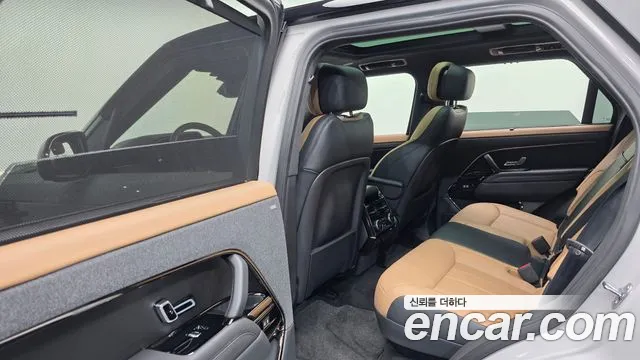 Land Rover Range Rover Sport — Фото автомобиля 12
