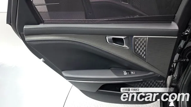 Kia K8 K8 (New) Hybrid — Фото автомобиля 25