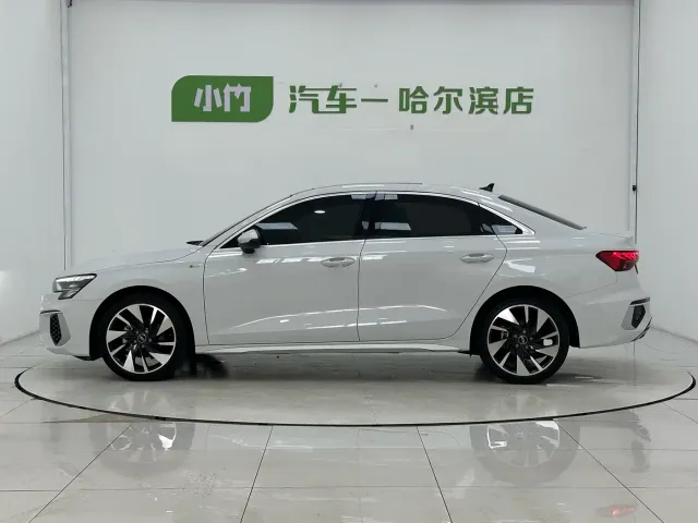 Audi A3 — Фото автомобиля 5