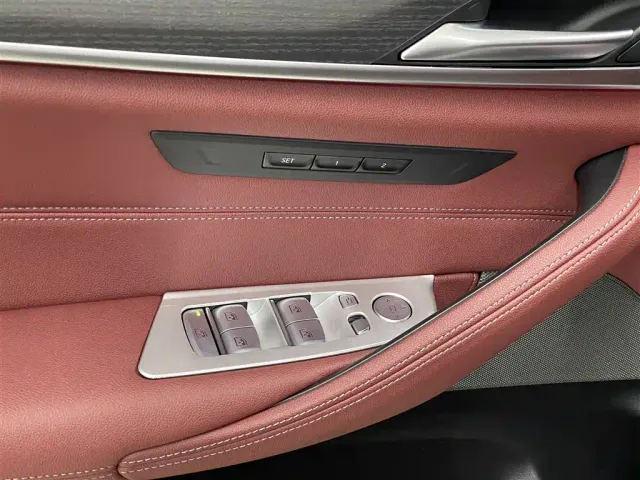 BMW 5 Series — Фото автомобиля 20