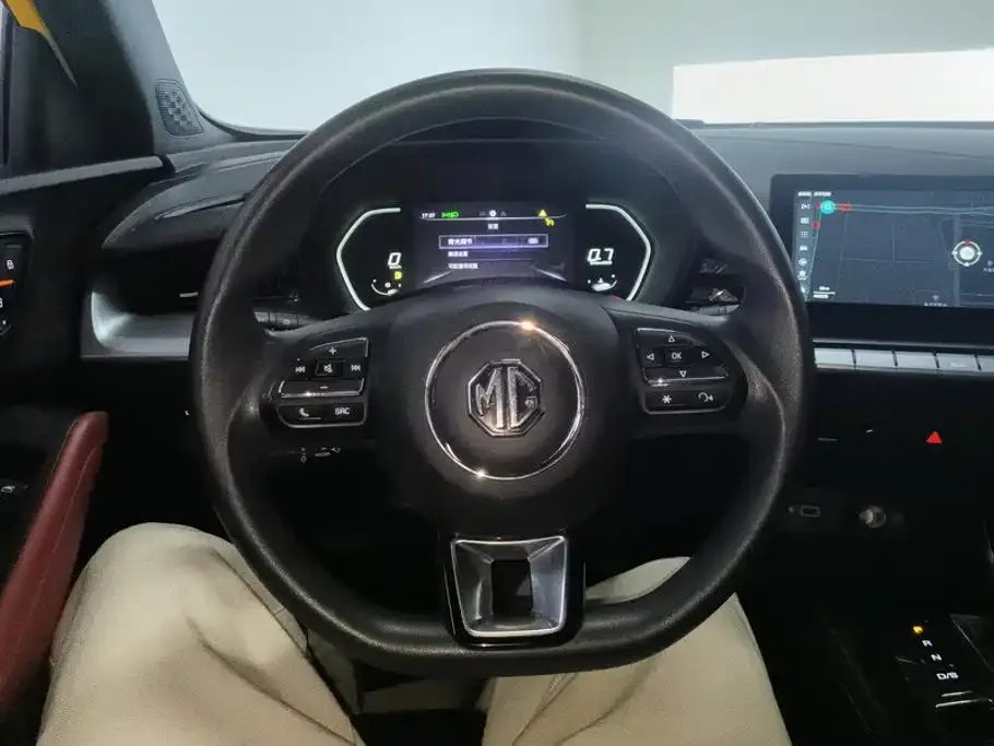 MG MG5 2021 Model 180DVVT CVT Youth Luxury Edition — Фото автомобиля 15
