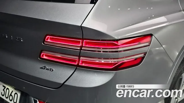 Genesis GV80 — Фото автомобиля 8