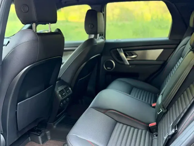 Land Rover Discovery Sport — Фото автомобиля 5