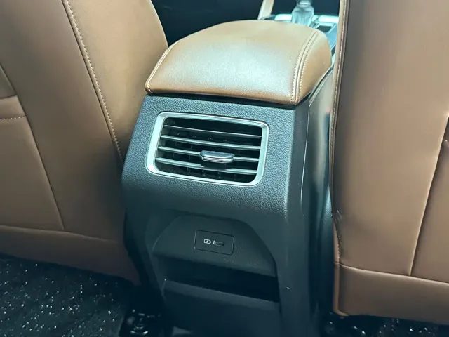 Geely Vision X6 — Фото автомобиля 14