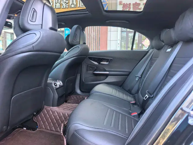 Mercedes-Benz C-Class — Фото автомобиля 5