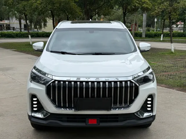 Jetour X90 Plus — Фото автомобиля 2