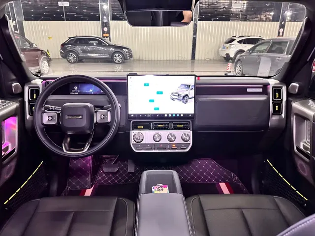 iCAR V23 — Фото автомобиля 7