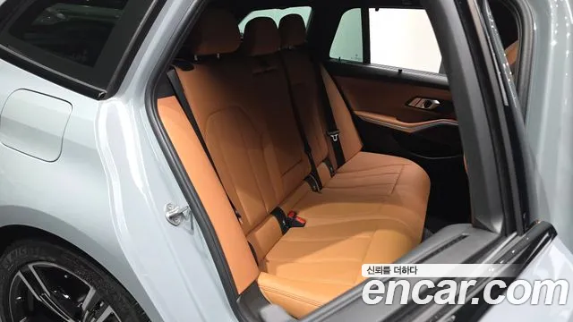BMW 3-Series 3 серия (G20) 320i Touring M Sport — Фото автомобиля 10