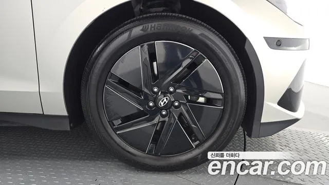 Hyundai Ioniq 6 — Фото автомобиля 20