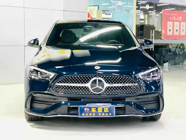 Mercedes-Benz C-Class — Фото автомобиля 2