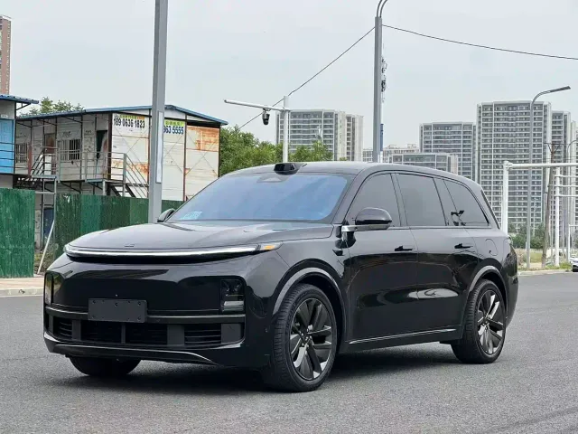 Фотография автомобиля — Li Auto L9