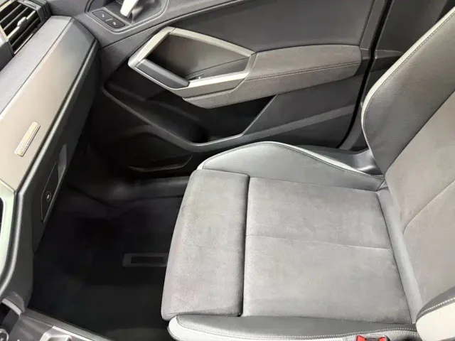Audi Q3 — Фото автомобиля 13