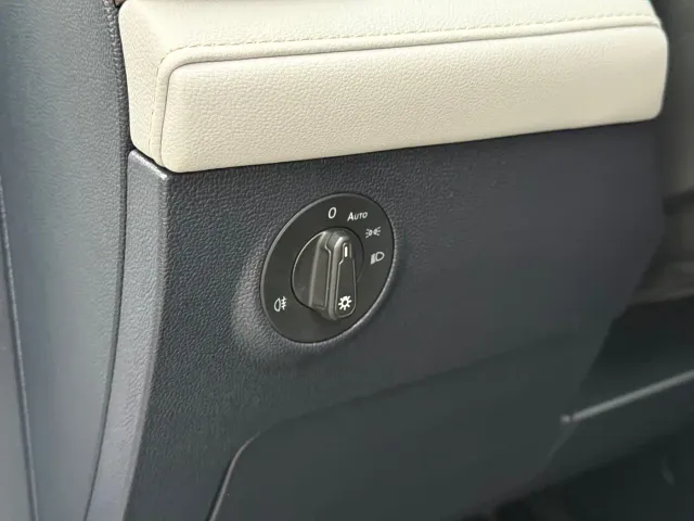 Volkswagen Tharu — Фото автомобиля 7
