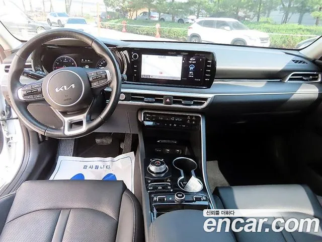 Kia K5 Generation 3 — Фото автомобиля 7