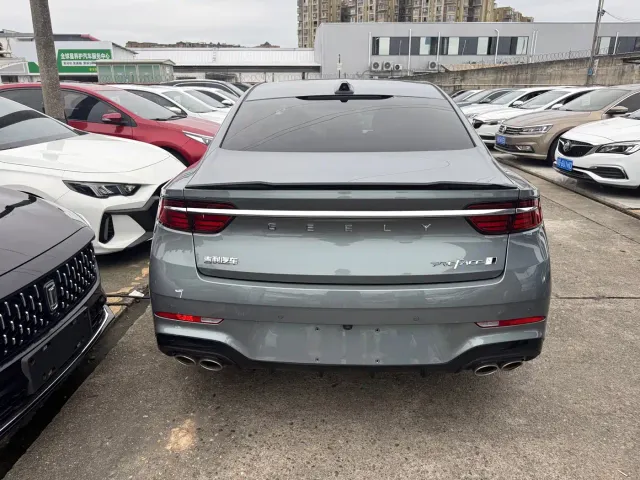 Geely Xingrui — Фото автомобиля 12