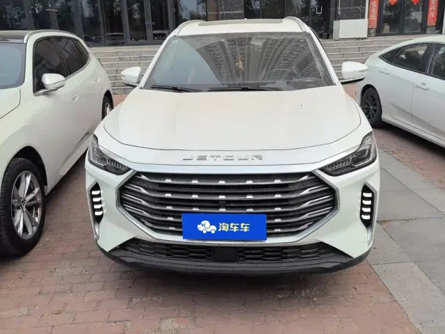 Jetour X70 Plus — Фото автомобиля 2