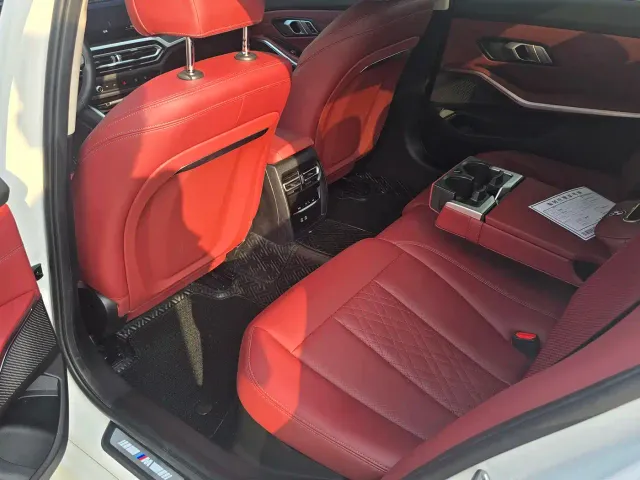 BMW 3 Series — Фото автомобиля 5