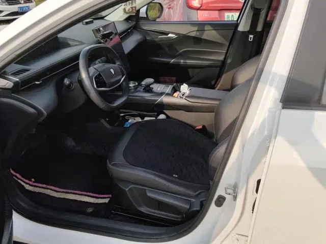 Changan Lamore — Фото автомобиля 9