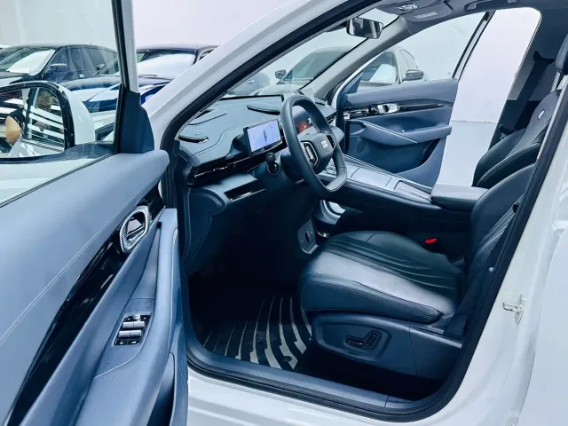 Geely Galaxy E5 — Фото автомобиля 4