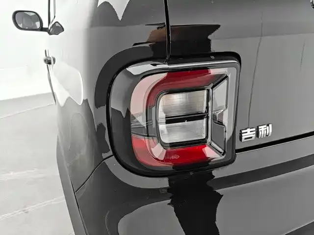 Geely Panda — Фото автомобиля 14