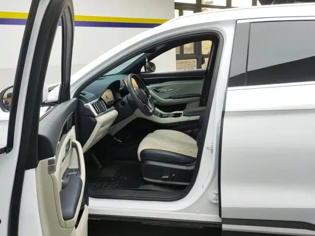 BYD Song PLUS — Фото автомобиля 9