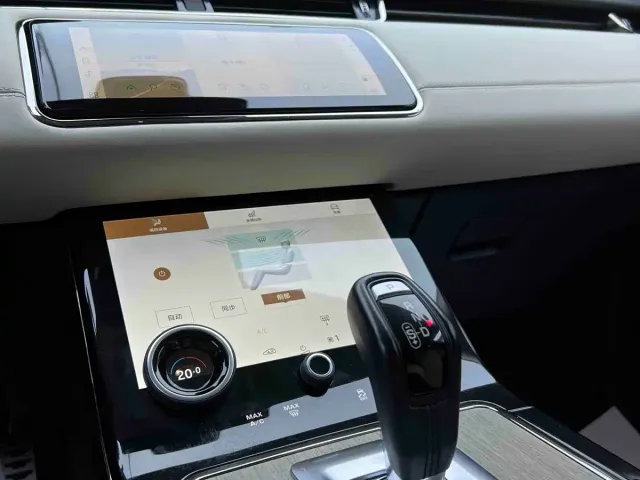 Land Rover Range Rover Evoque — Фото автомобиля 13