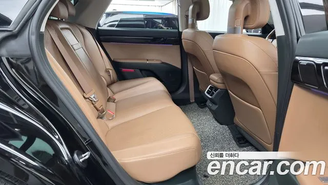 Hyundai Grandeur GN7 — Фото автомобиля 17