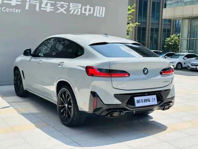 BMW X4 — Фото автомобиля 16