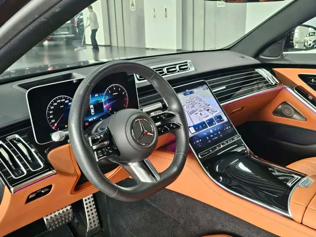 Mercedes-Benz S-Class — Фото автомобиля 10