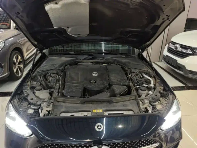 Mercedes-Benz C-Class — Фото автомобиля 19