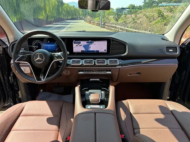 Mercedes-Benz GLE-Class — Фото автомобиля 11