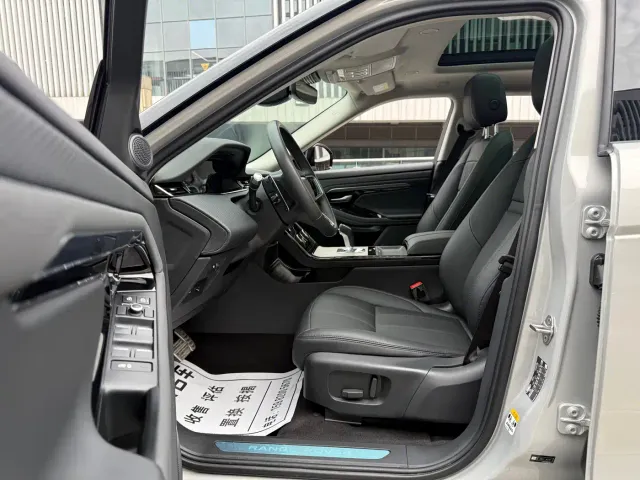 Land Rover Range Rover Evoque — Фото автомобиля 16