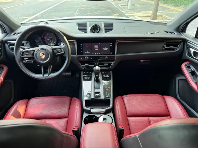 Porsche Macan — Фото автомобиля 5