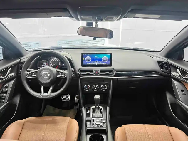 Mazda CX-4 — Фото автомобиля 17