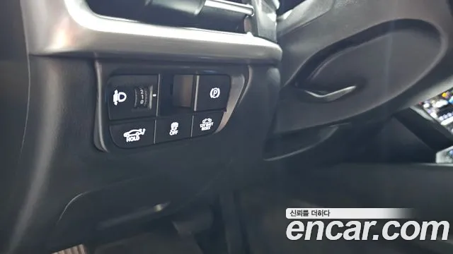 Hyundai Grandeur — Фото автомобиля 16