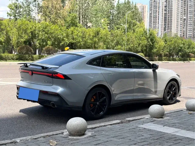 Changan UNI-V — Фото автомобиля 3