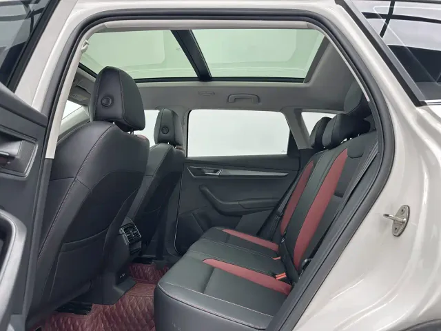 Skoda Karoq — Фото автомобиля 6