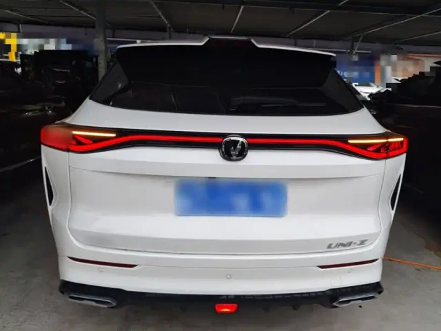 Changan UNI-Z — Фото автомобиля 5