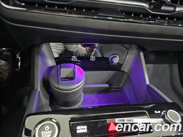 Audi A6 e-tron — Фото автомобиля 12