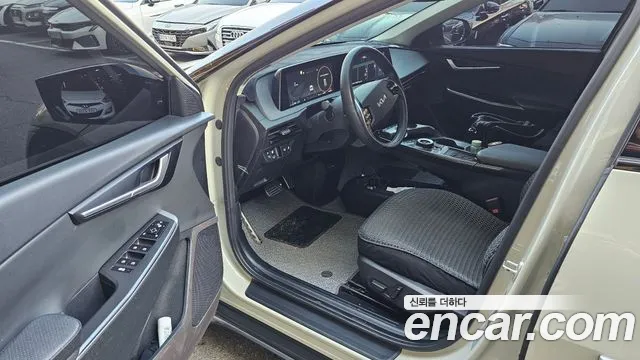Kia EV6 — Фото автомобиля 7