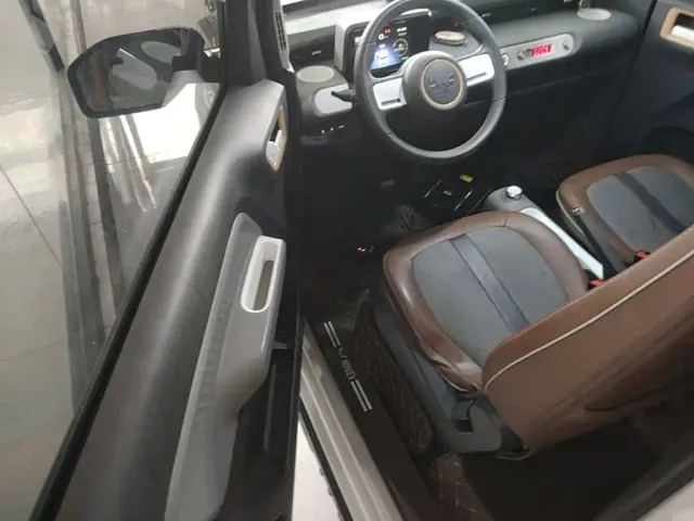 Wuling Hongguang Mini EV — Фото автомобиля 15