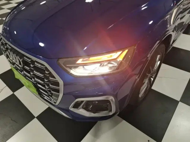 Audi Q5L — Фото автомобиля 23